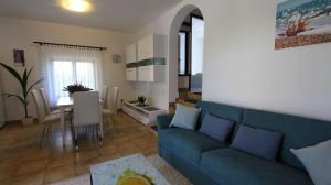 Χώρος καθιστικού στο Apartments Miro