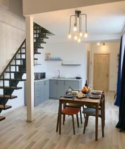 Kuchyň nebo kuchyňský kout v ubytování GVC 2-level apt New Gudauri