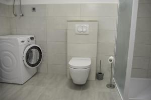 Bilik mandi di Apartment Magic +38 gambar