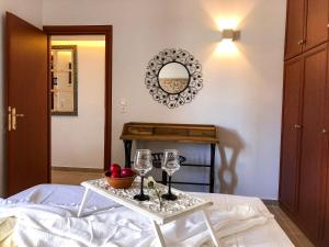 Postel nebo postele na pokoji v ubytování Amore Kastellia-Althea Homes