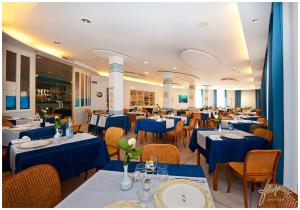 Εστιατόριο ή άλλο μέρος για φαγητό στο Hotel Nuovo Al Mare +46 φωτογραφίες