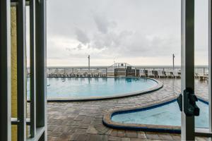 Gallery image of Sunshine & Oceanfront Serenity in Daytona Beach Shores