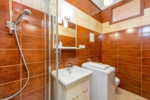 Kúpeľňa v ubytovaní Freta 48 Studio P&O Serviced Apartments + 13 fotografií