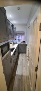 Köök või kööginurk majutusasutuses Pannett View - in the heart of Whitby +10 fotot