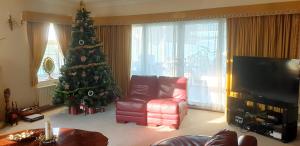 A seating area at Plumpton House