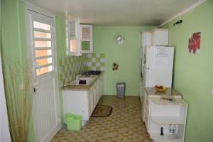 Appartement de Standing en Martinique廚房或簡易廚房