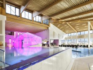 Bazén v ubytování Narzissen Vital Resort Bad Aussee nebo v jeho okolí