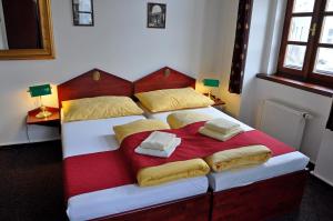 Posteľ alebo postele v izbe v ubytovaní Hotel St Florian