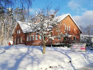 Hallandsåsen Hostel v zimě
