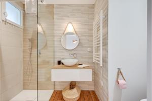 Phòng tắm tại L'Episode Cevenol