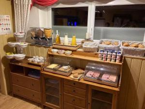 Ateriointia guesthousessa tai sen lähistöllä