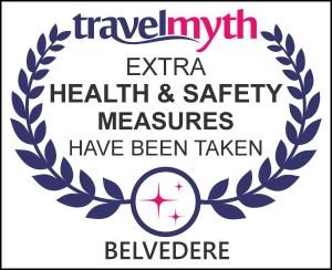 een logo voor gezondheids- en veiligheidsmaatregelen is genomen bij Belvedere in Pythagoreio