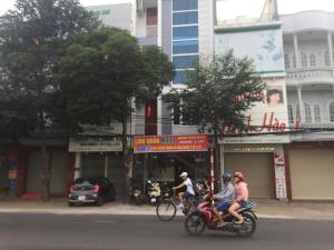 Hosté ubytování Nhà nghỉ Linh Quân