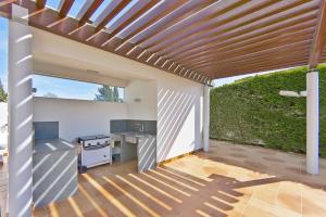 A balcony or terrace at Villa Purpura Panoramic