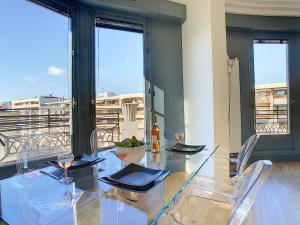 Nestor&Jeeves - LES AIGLES - Very close sea - Top floor - Luxurious