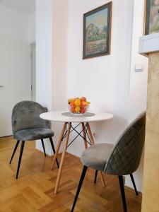 Fotografija v galeriji nastanitve Apartman Mia v mestu Sremska Mitrovica
