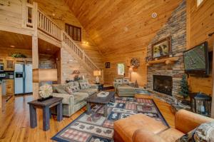 Wolf Mountain Hideaway by Escape to Blue Ridge