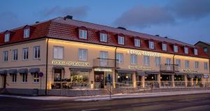 Imagem da galeria de Hotell & Bistro Rödesund em Karlsborg