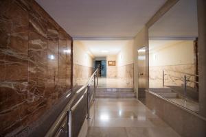 Ένα μπάνιο στο tuGuest Station 2 apartment +23 φωτογραφίες