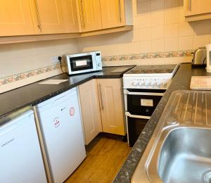 Gallery image of Kingston Gate Apartment in Kingston upon Thames