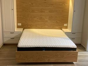 Postel nebo postele na pokoji v ubytování להנות מהטבע