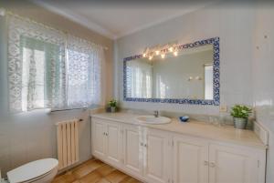 A bathroom at Algueret