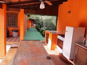 Imagen de la galería de FANTÁSTICA CASA COM ÁREA DE PISCINA até 10 PESSOAS em MARESIAS SÃO SEBASTIÃO, en Maresias