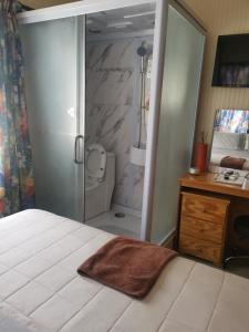 Postel nebo postele na pokoji v ubytování Eko Cozy Guest House