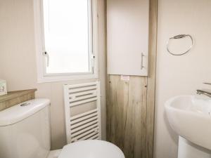 Vannituba majutusasutuses Cubert No 3 +12 fotot