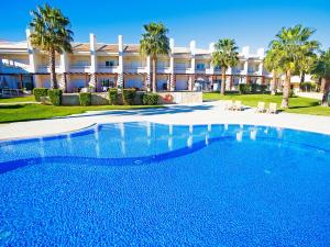 Πισίνα στο ή κοντά στο Townhouse Mar 1 by Algarve Vacation