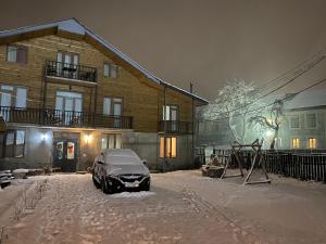 Manana Japaridze's Guesthouse durante l'inverno