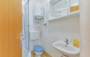 Koupelna v ubytování Apartmani Vugec, Povljana - Pag