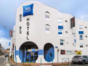 Afbeelding uit fotogalerij van ibis budget Limoges in Limoges