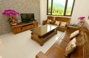 Gallery image of Gully Orchard Homestay in Jialin