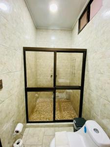 Bagno di Beachfront Apartment Punta uva