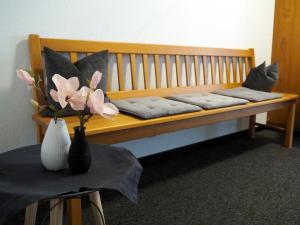 Postel nebo postele na pokoji v ubytování Gasthof Hotel Esterer