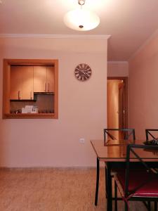 Kuchnia lub aneks kuchenny w obiekcie APARTAMENTO EN PUNTA UMBRÍA