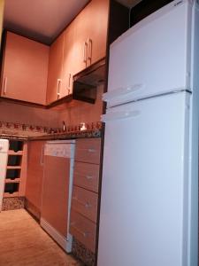 Kuchnia lub aneks kuchenny w obiekcie APARTAMENTO EN PUNTA UMBRÍA