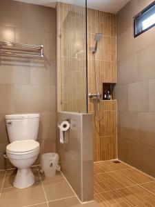 Ένα μπάνιο στο De Hug Hotel & Residence