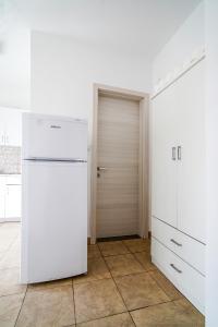 Kuchyň nebo kuchyňský kout v ubytování Dimitra Beach Apartments - Nea Karvali Kavala