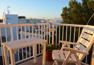 Balkón alebo terasa v ubytovaní Apartamentos Formentera Copacabana 28 + 3 fotografie