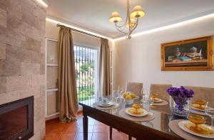 Galeriebild der Unterkunft VILLA ROSEMARY in Nerja
