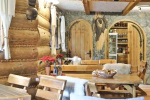 Posezení v ubytování Villa Bialka & Spa