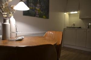 Dapur atau dapur kecil di Bed & Breakfast Boszicht Leeuwarden