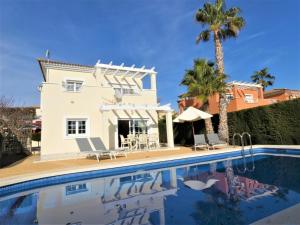 Foto dalla galleria di Villa de Murcia - Relaxing Villa with Private Pool a Murcia