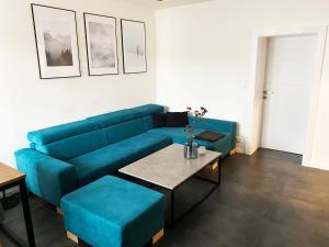 A seating area at Apartmány Elli