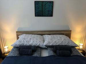Posteľ alebo postele v izbe v ubytovaní Apartamencik - Kowary