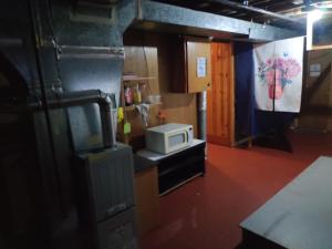 Kuchyň nebo kuchyňský kout v ubytování Burnaby East home