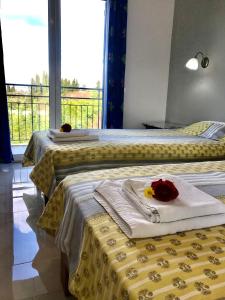 Postel nebo postele na pokoji v ubytování Room in Apartment - Beautiful Apartment in Corfu with Swimming Pool