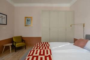 Postel nebo postele na pokoji v ubytování Apartment A.B.S. Secret Oasis